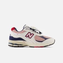 New Balance 2002R M2002RVE 11 New Balance 2002R M2002RVE -4elementos new balance 2002r m2002rve 2
