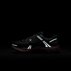 Nike W Zoom Vomero 5 HF1877-001 -4elementos nike w zoom vomero 5 hf1877 001 3